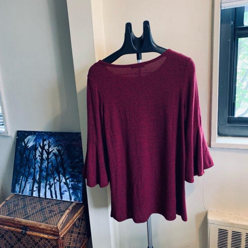 Nally and Millie Tunic Sweater - Picture 3 of 4